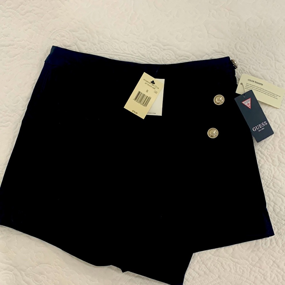 Guess shorts brand new